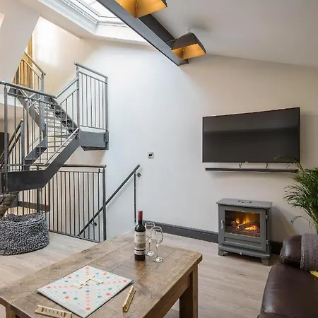 89A Church Street - Luxury One Bed Apartment With Roof Terrace Уитби Экстерьер фото