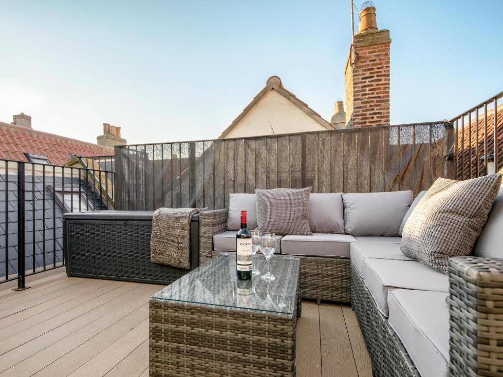 89a Church Street - Luxury One Bed With Roof Terrace Whitby